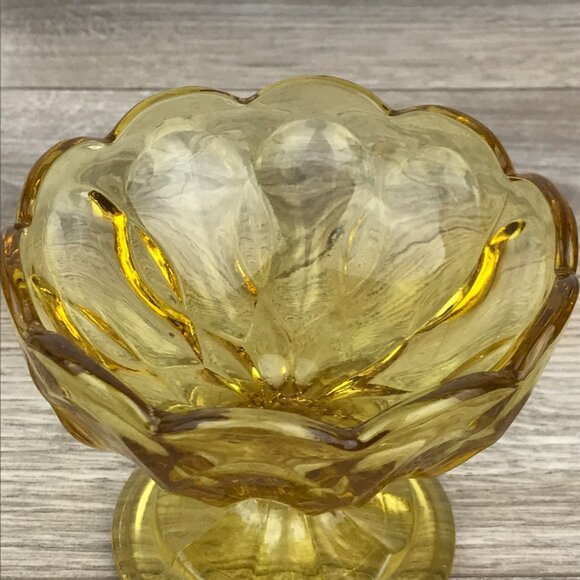 Vintage Amber Glass Footed Sherbet Bowls by Anchor Hocking, Fairfield Pattern - Picture 6 of 10